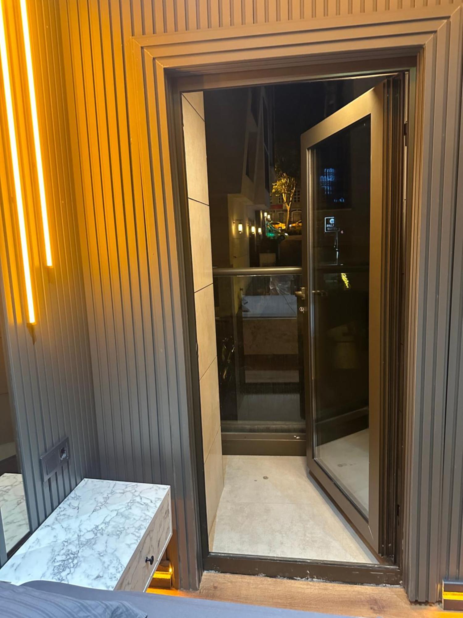 New Arcadia Suites Taksim Istanbul Bagian luar foto